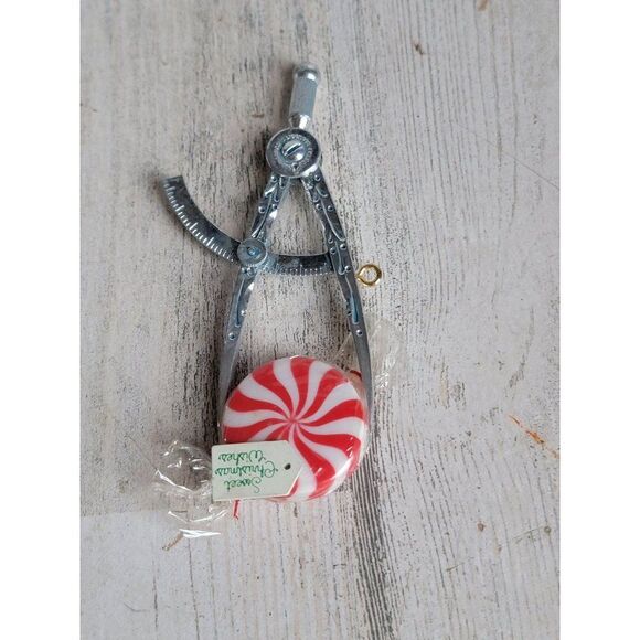 Enesco Merry millimeters AS IS peppermint sweet Christmas wishes ornament Xmas - Picture 1 of 6